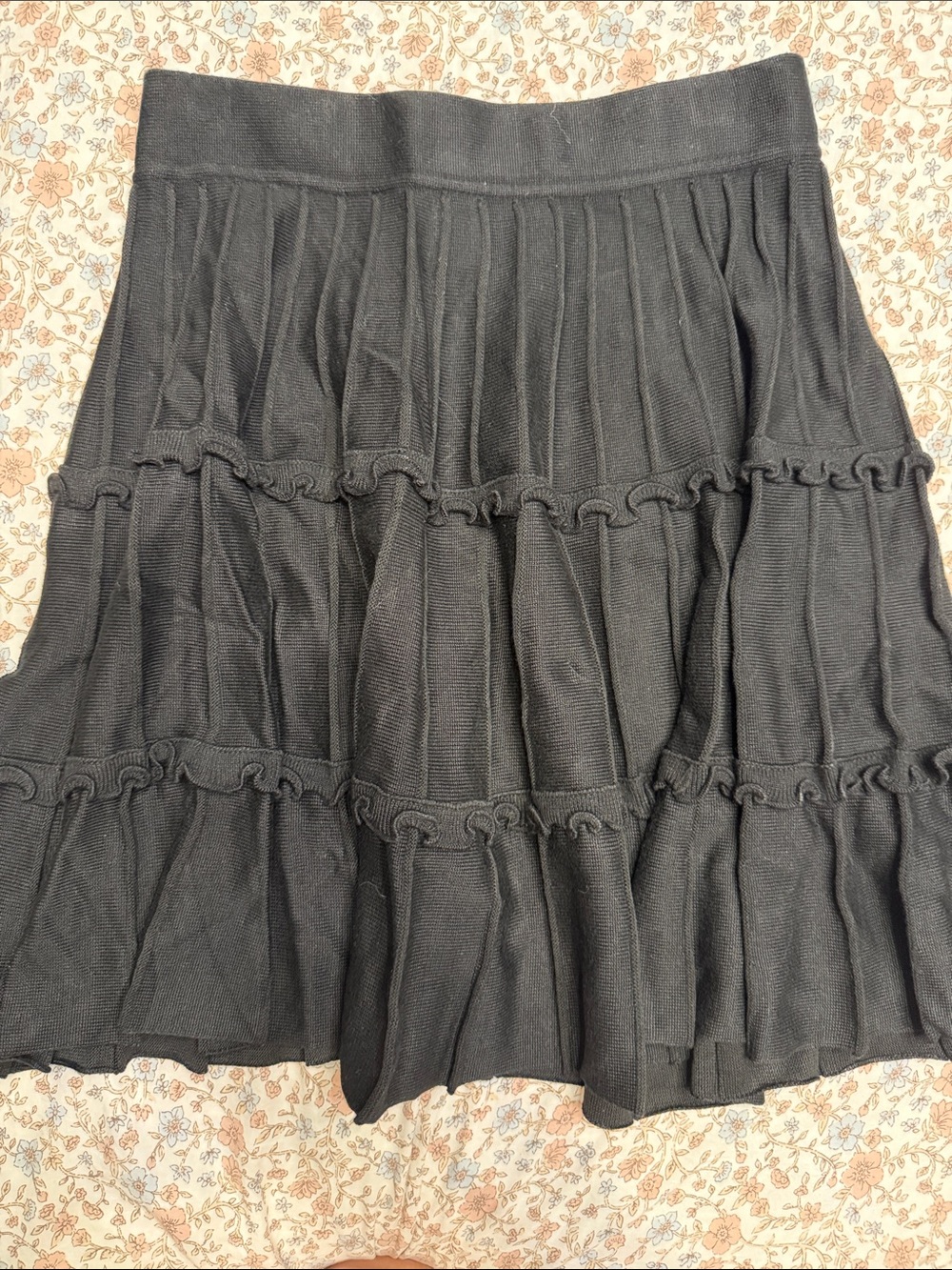 Simplee Apparel Black Tiered Ruffle Skater Skirt